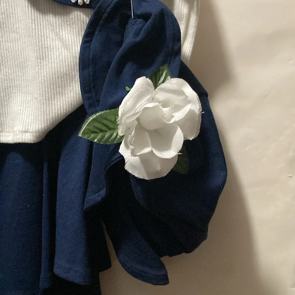 Girls 4-Piece Retro 60’s Navy Blue& White OUTFIT: Mock Turtleneck+Vest+Hat+Pants